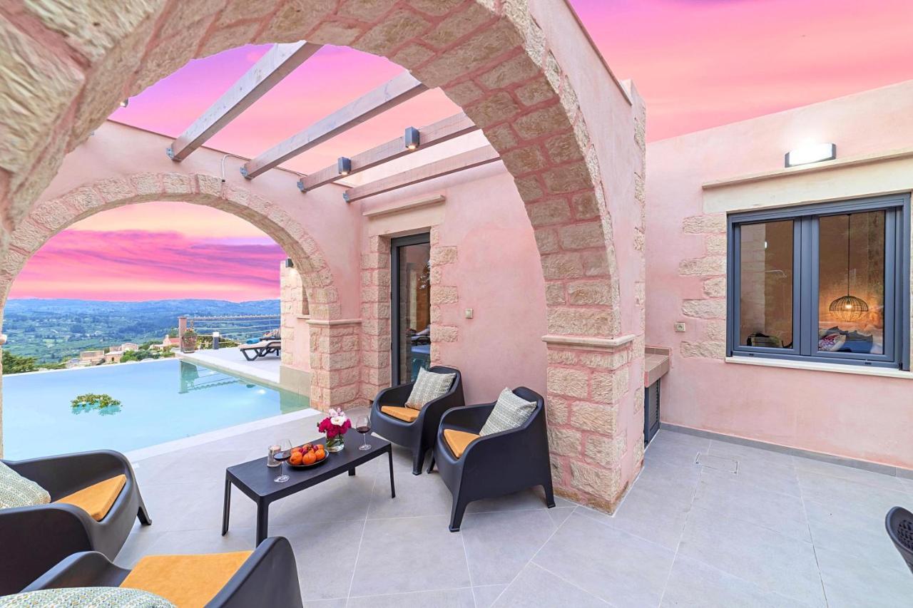 Villa Vardis Heated Pool *